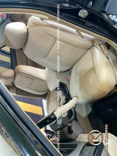 Bọc Ghế Da Nappa Cho Toyota Camry Tại HCM