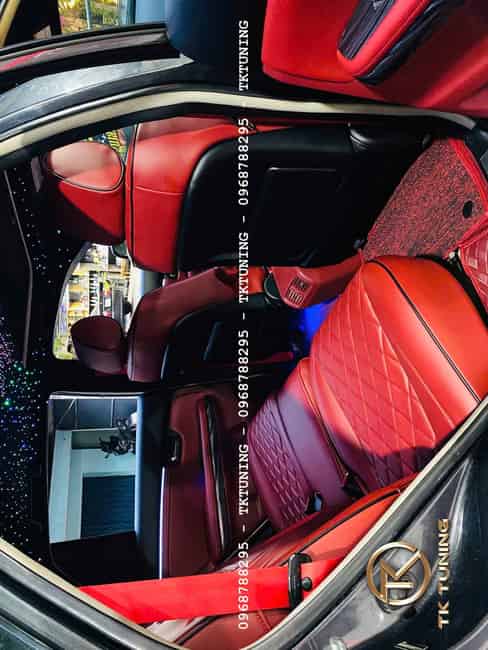 doi mau noi that cho xe vinfast limo green
