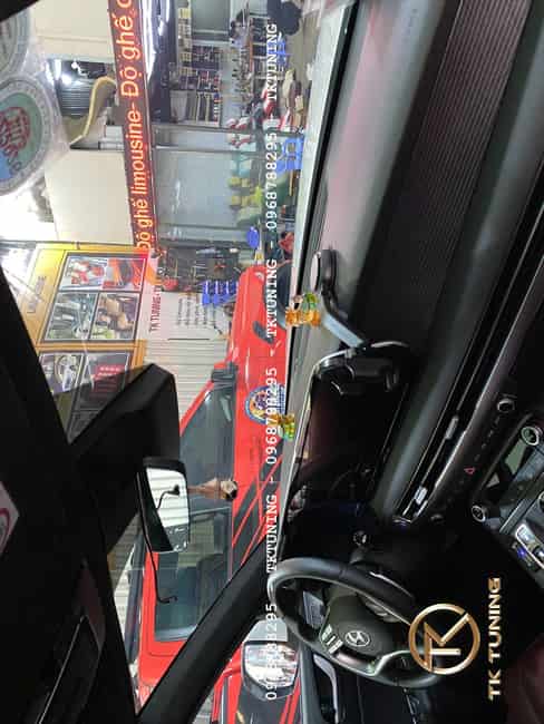 Dán Phim Cách Nhiệt Cho Vinfast Limo Green Giá Tốt