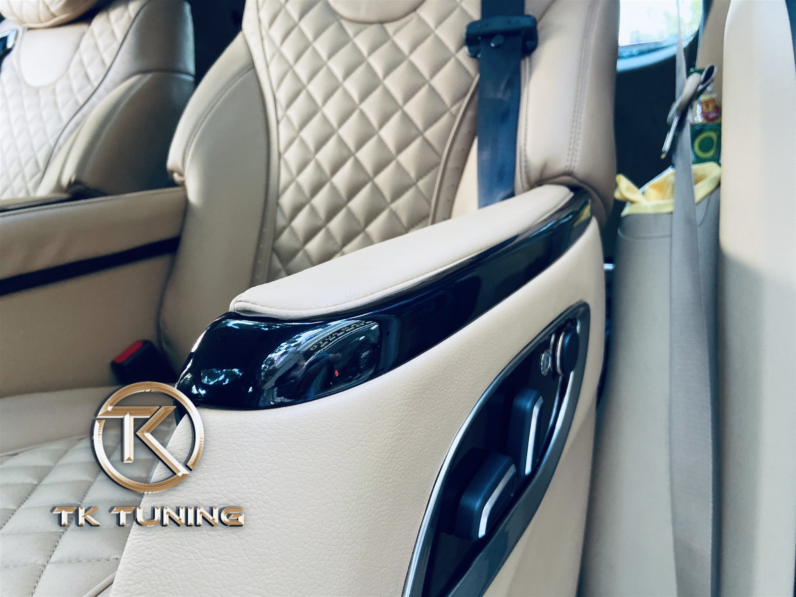 Độ Ghế Chỉnh Điện, Độ Ghế Limousine Tại Tphcm-0968788295