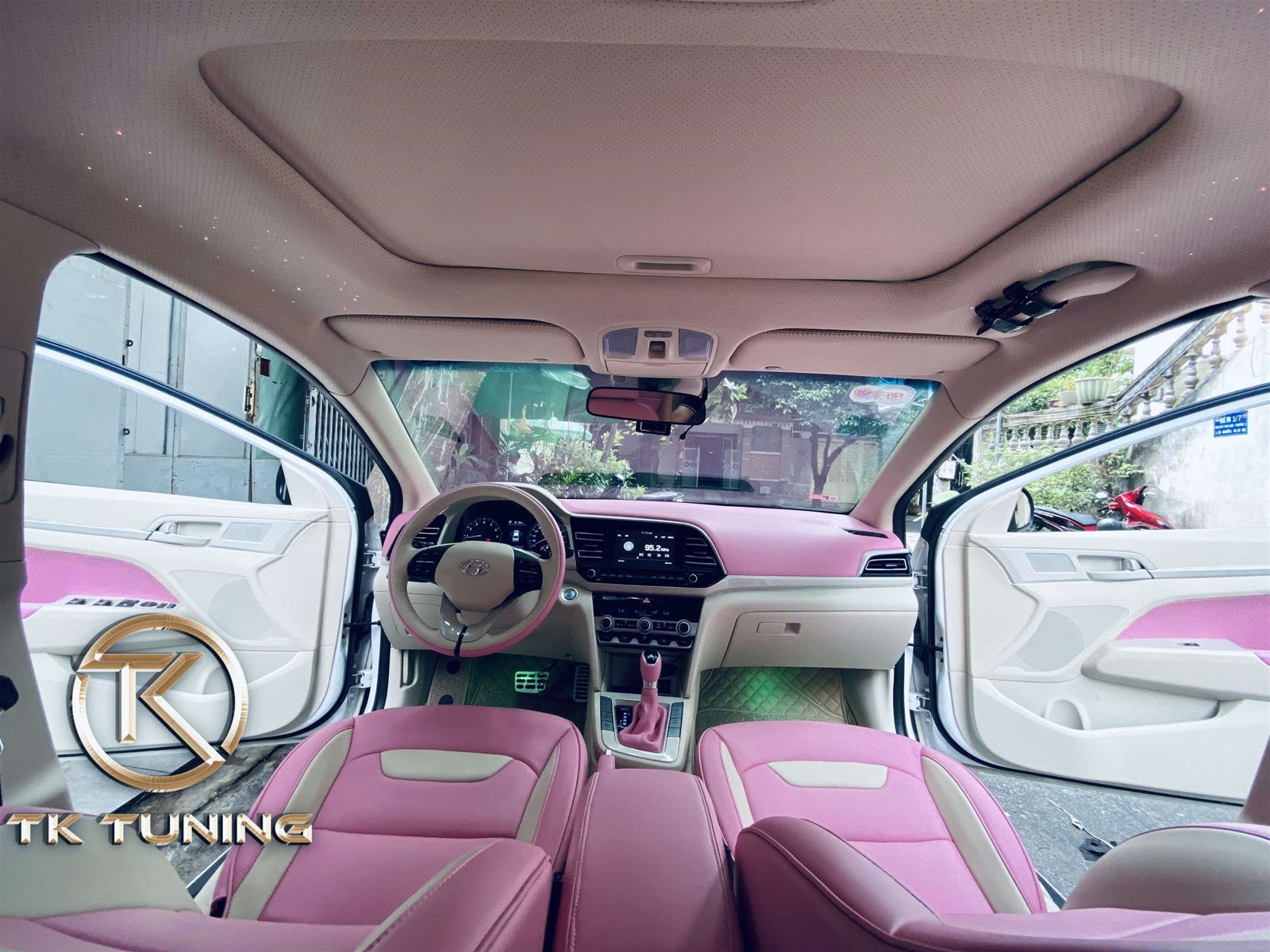 đổi màu nội thất cho xe hyundai elantra tại tphcm