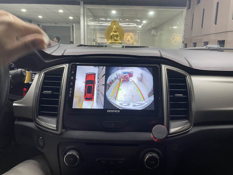 màn hình android cho xe ford everest