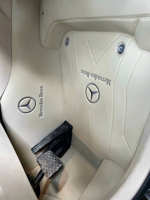 thảm lót sàn cho xe mercedes